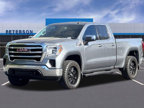 Used 2020 GMC Sierra 1500 SLE w/ Remote Start Package AWD/4WD image 8