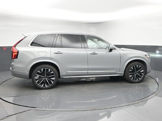Used 2026 Volvo XC90 B6 Ultra AWD/4WD image 9