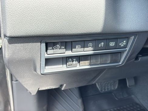 New 2026 Toyota Tundra Limited AWD/4WD image 13