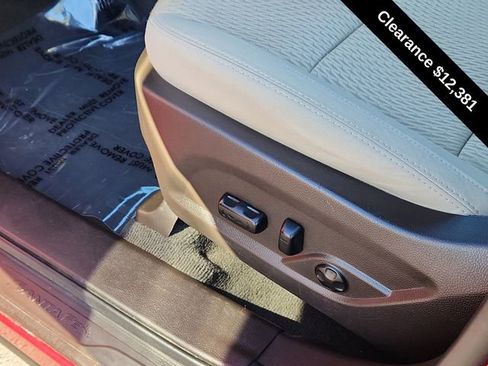 Used 2017 Hyundai Santa Fe Sport image 16