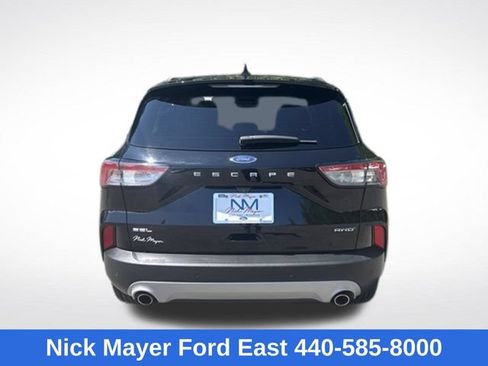 Used 2022 Ford Escape SEL AWD/4WD image 7