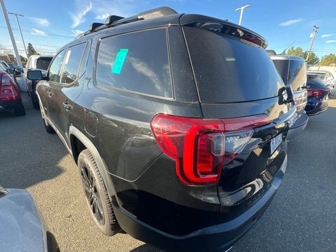 Used 2023 GMC Acadia SLE w/ Elevation Edition image 6