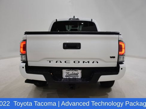 Used 2022 Toyota Tacoma TRD Off-Road w/ TRD Premium Off Road Package image 5