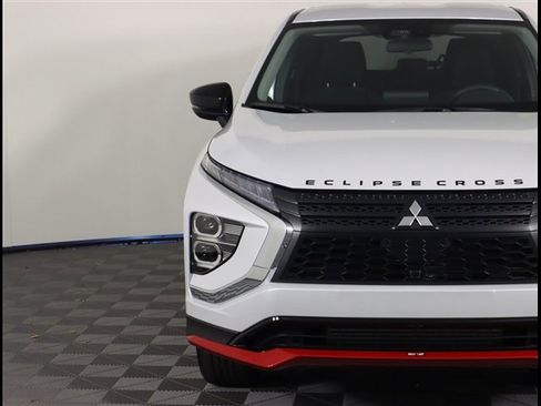 Used 2024 Mitsubishi Eclipse Cross Ralliart image 11