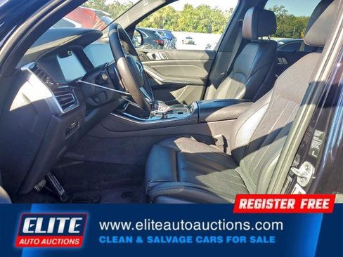 Used 2019 BMW X5 xDrive50i w/ M Sport Package image 14