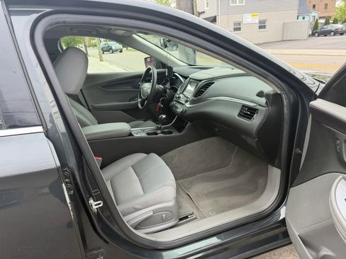 Used 2014 Chevrolet Impala LS FWD image 13