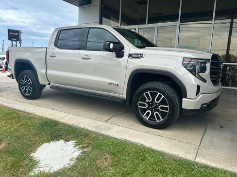 Used 2026 GMC Sierra 1500 AT4 w/ AT4 Premium Package AWD/4WD image 2