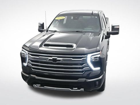 Used 2024 Chevrolet Silverado 3500 High Country w/ High Country Premium Package AWD/4WD image 24