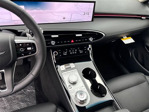 New 2026 Genesis GV70 2.5T image 28