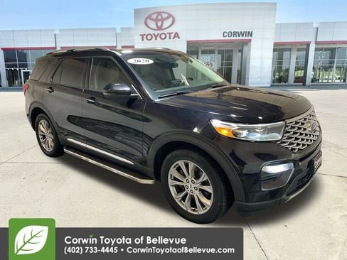 Used 2020 Ford Explorer Platinum image 2
