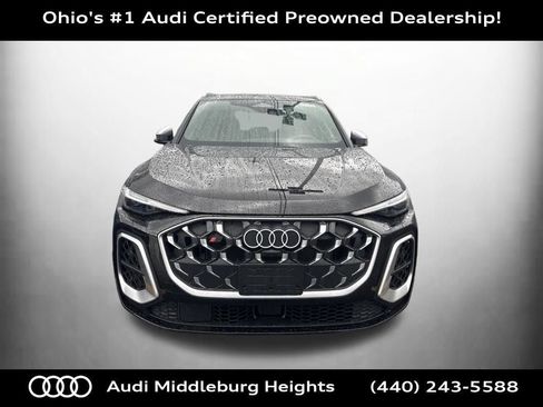 Certified 2025 Audi SQ5 Prestige w/ Prestige Package AWD/4WD image 2