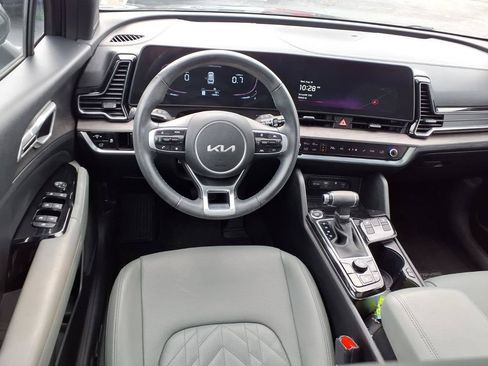 Used 2023 Kia Sportage X-Line w/ X-Line Premium Package AWD/4WD image 4