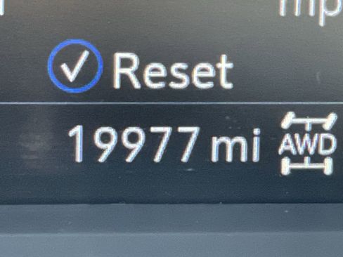 Certified 2025 Cadillac XT5 Premium Luxury image 23