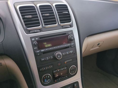 Used 2012 GMC Acadia SLT image 30
