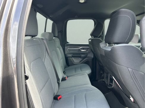 Used 2022 RAM 1500 Big Horn AWD/4WD image 11