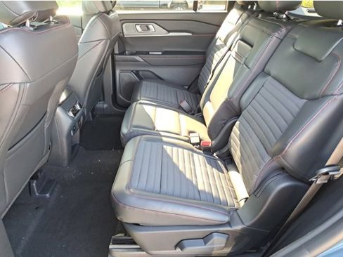 New 2026 Ford Explorer ST-Line RWD image 13