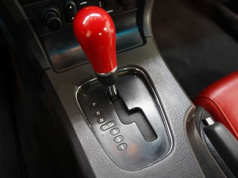 Used 2002 Ford Thunderbird image 20