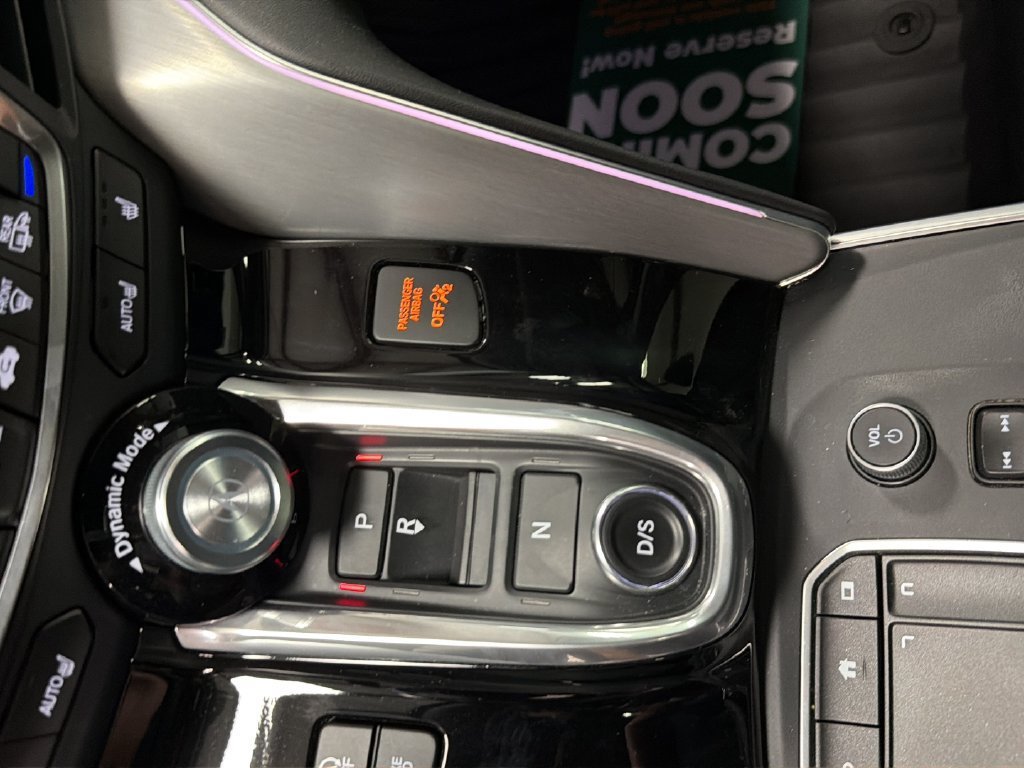 Used 2022 Acura TLX w/ Technology Package FWD image 9