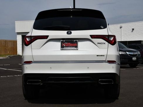Used 2022 Acura MDX SH-AWD w/ Technology Package image 9