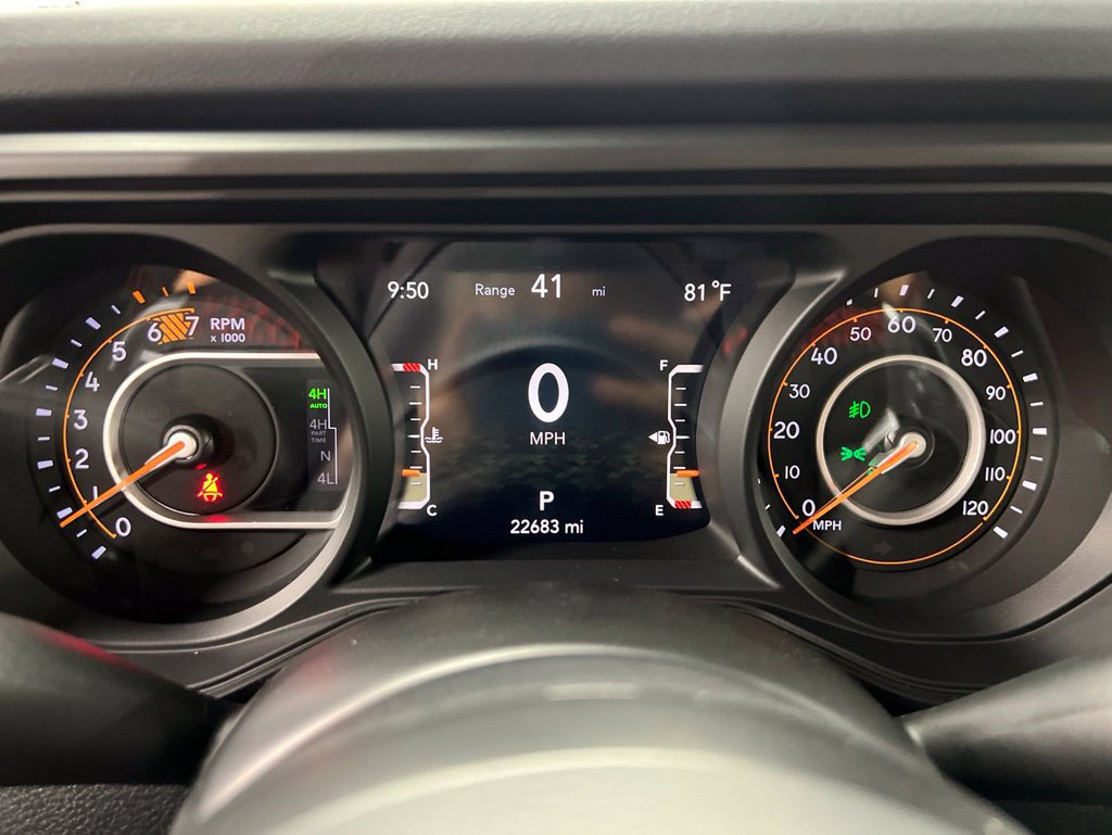 Used 2024 Jeep Wrangler Unlimited Rubicon 392 AWD/4WD image 22