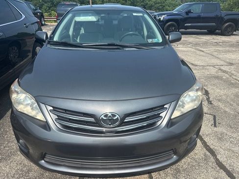 Used 2013 Toyota Corolla LE FWD image 1