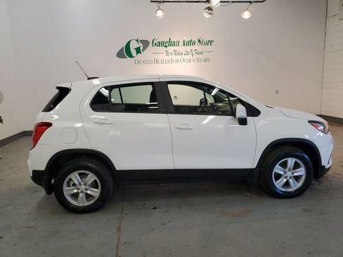 Used 2020 Chevrolet Trax LS w/ LPO, Protection Package AWD/4WD image 8