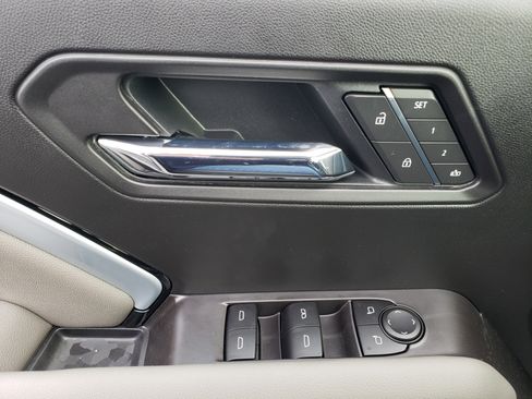 New 2026 Chevrolet Colorado ZR2 w/ Technology Package image 12