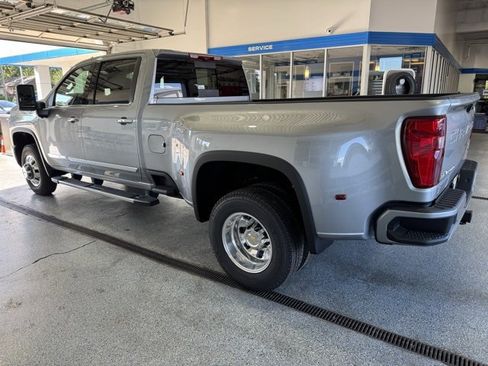 New 2026 Chevrolet Silverado 3500 High Country w/ High Country Premium Package image 5
