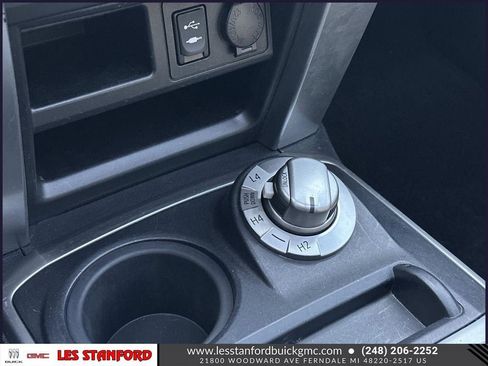 Used 2015 Toyota 4Runner SR5 Premium AWD/4WD image 32