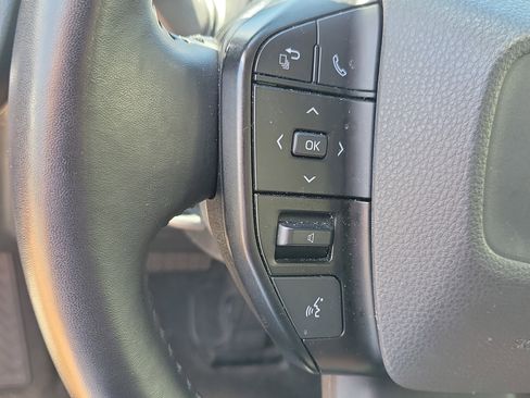 Used 2024 Toyota Prius LE image 23