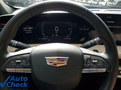 Certified 2024 Cadillac XT4 Luxury FWD image 22