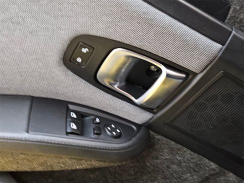 Used 2018 BMW i3 w/ Range Extender image 24