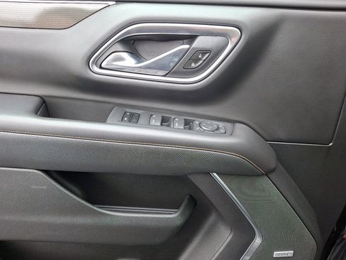 Used 2021 GMC Yukon AT4 w/ Rear Media and Nav Package AWD/4WD image 16