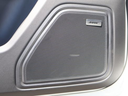 New 2026 Porsche Macan AWD/4WD image 14
