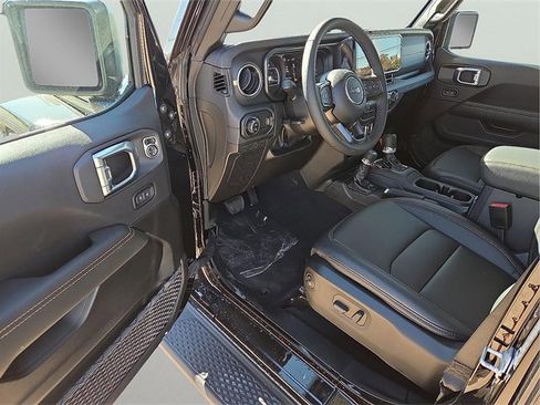 New 2026 Jeep Gladiator Sport image 12