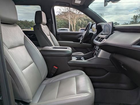 Used 2021 Chevrolet Tahoe Z71 w/ Z71 Signature Package image 32