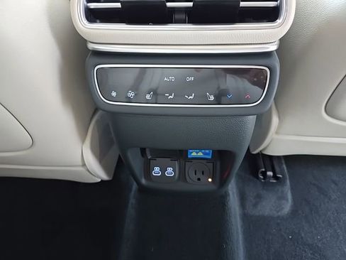 New 2026 Genesis GV80 3.5T Advanced image 28