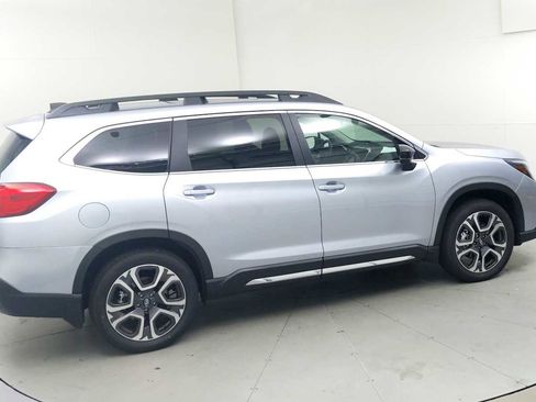 New 2025 Subaru Ascent Limited image 11