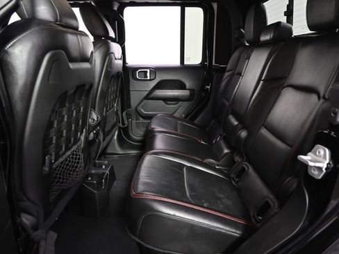 Used 2020 Jeep Gladiator Rubicon image 21