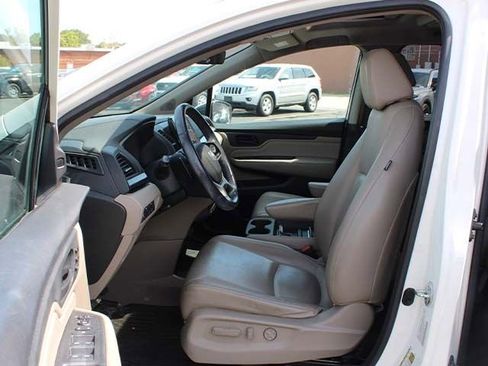 Used 2019 Honda Odyssey Touring image 13