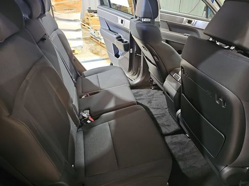 New 2026 Hyundai Santa Fe SE image 11