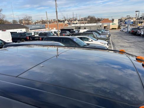 Used 2017 Ford F250 Lariat w/ Lariat Ultimate Package image 4