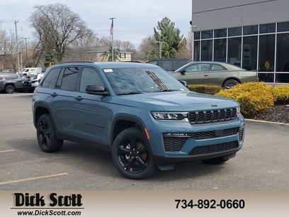 New 2026 Jeep Grand Cherokee Limited w/ Limited Altitude Package