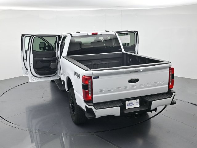 New 2026 Ford F350 Lariat w/ Black Appearance Package AWD/4WD image 50
