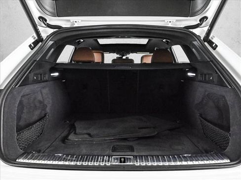 Certified 2024 Audi Q8 e-tron Premium Plus image 6