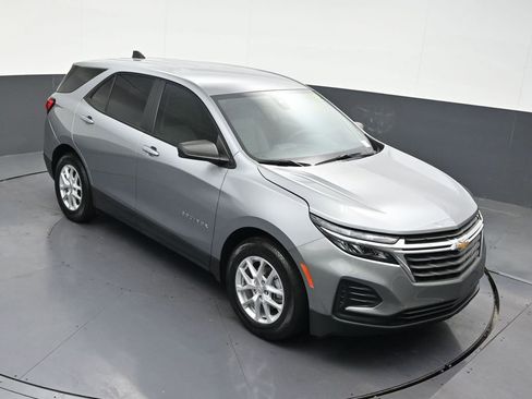 Used 2024 Chevrolet Equinox LS w/ Driver Confidence II Package FWD image 25