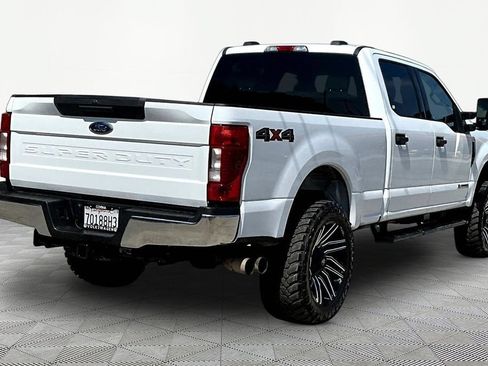 Used 2022 Ford F250 XLT AWD/4WD image 6