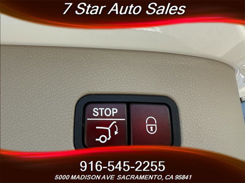 Used 2016 Mercedes-Benz GL 450 4MATIC image 25