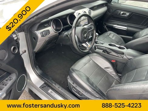 Used 2020 Ford Mustang Premium RWD image 13