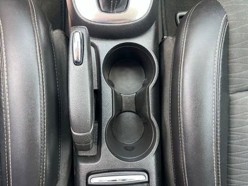 Used 2015 Buick Encore Convenience FWD image 24